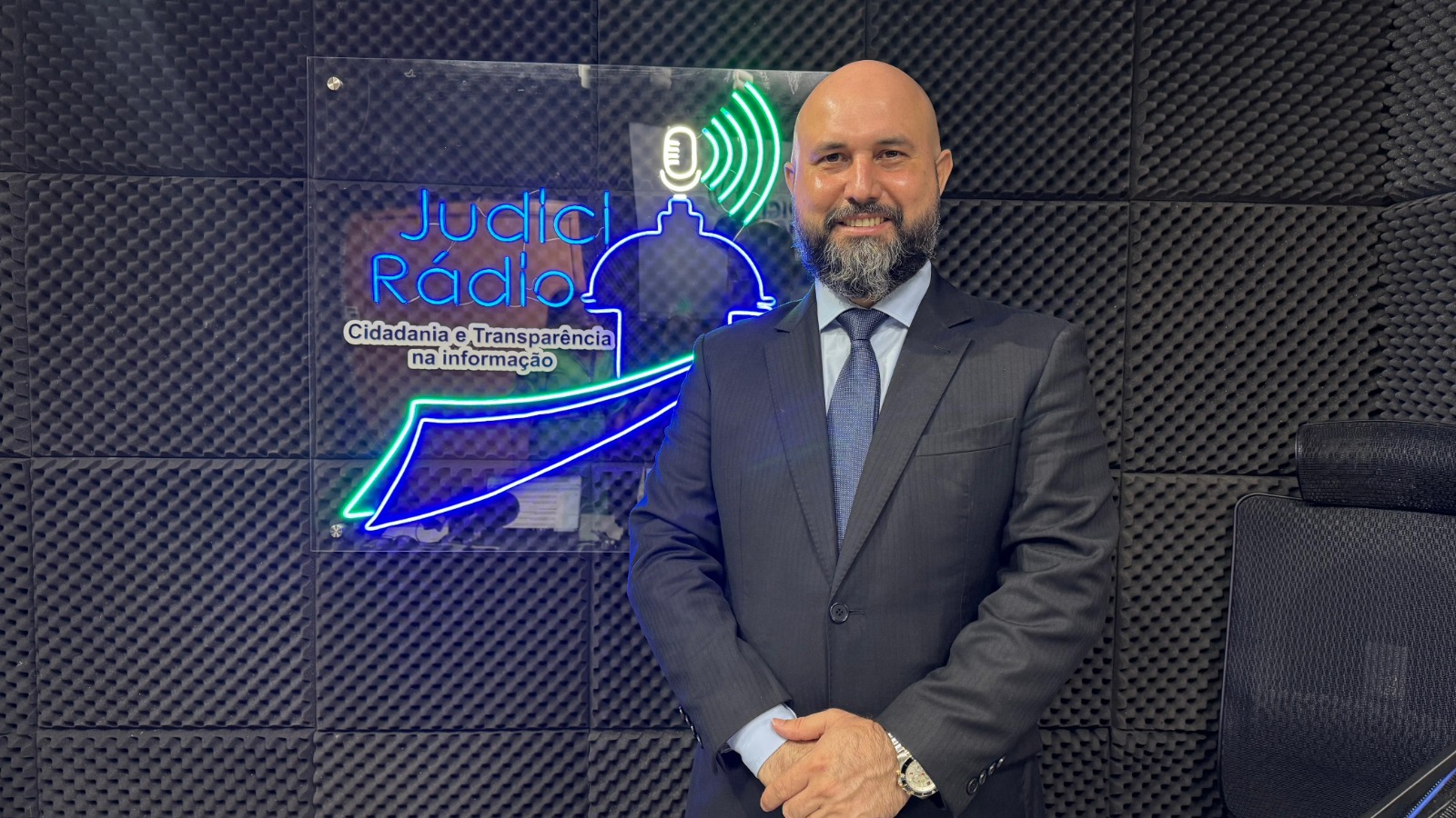 Presidente da OAB-AP, Israel da Graça, faz alerta à população sobre o “Golpe do Falso Advogado”